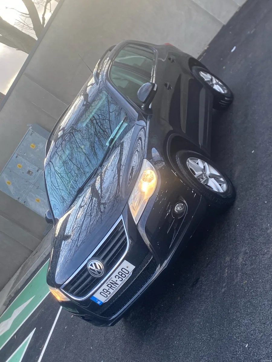 Volkswagen tigan 2009 - Image 2