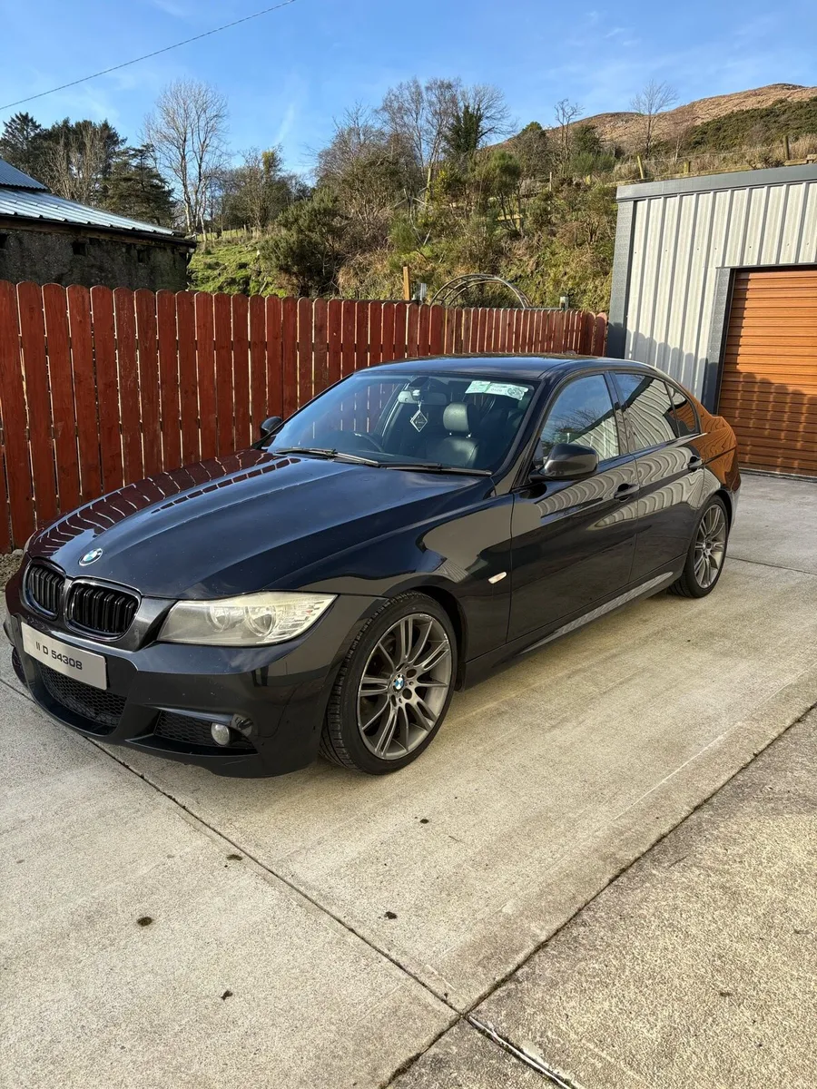 BMW 318d Msport - Image 2