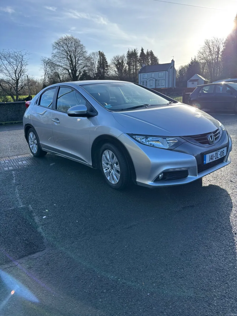 Honda Civic 2014 - Image 4