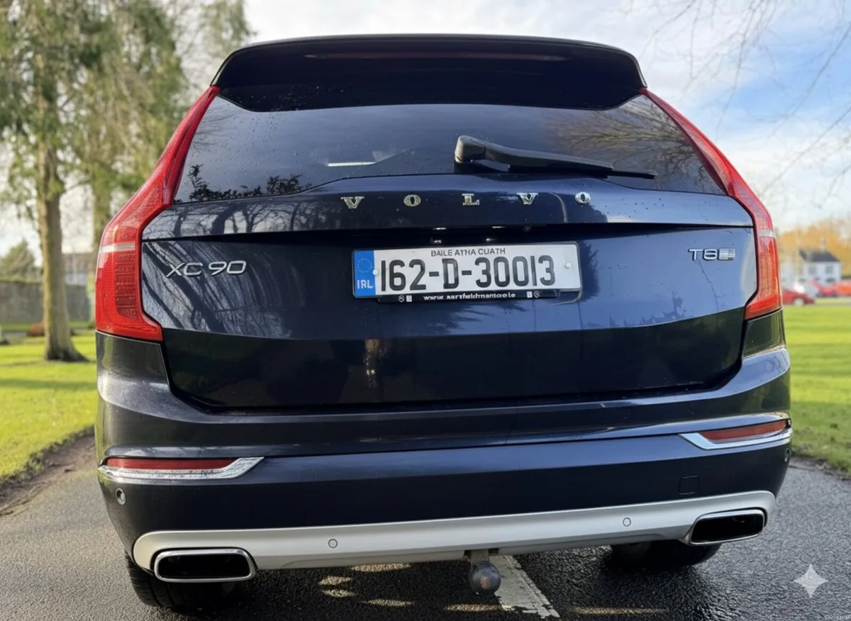 162 Volvo XC90 2.0 T8 Inscript T-eng AWD 7 seater - Image 2