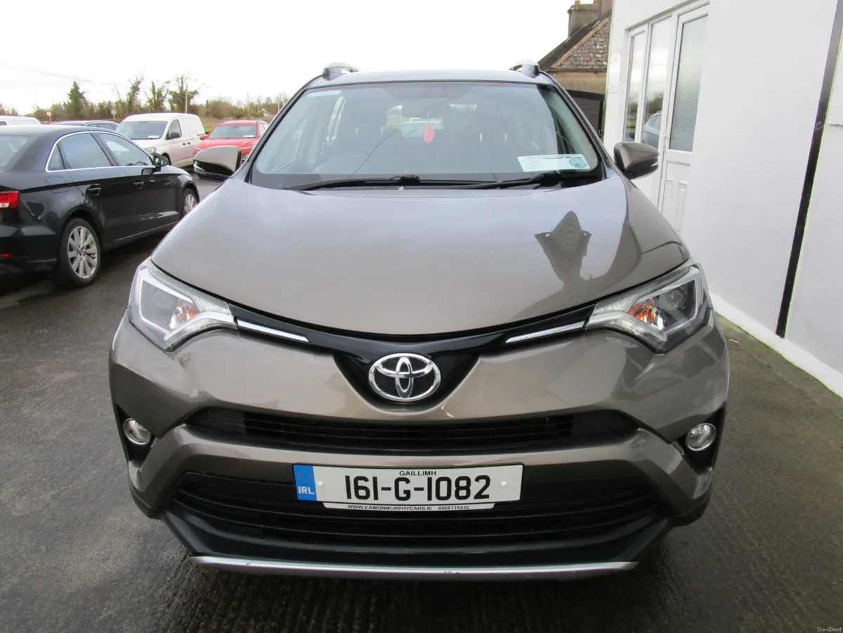 Toyota RAV4 2016 - Image 2