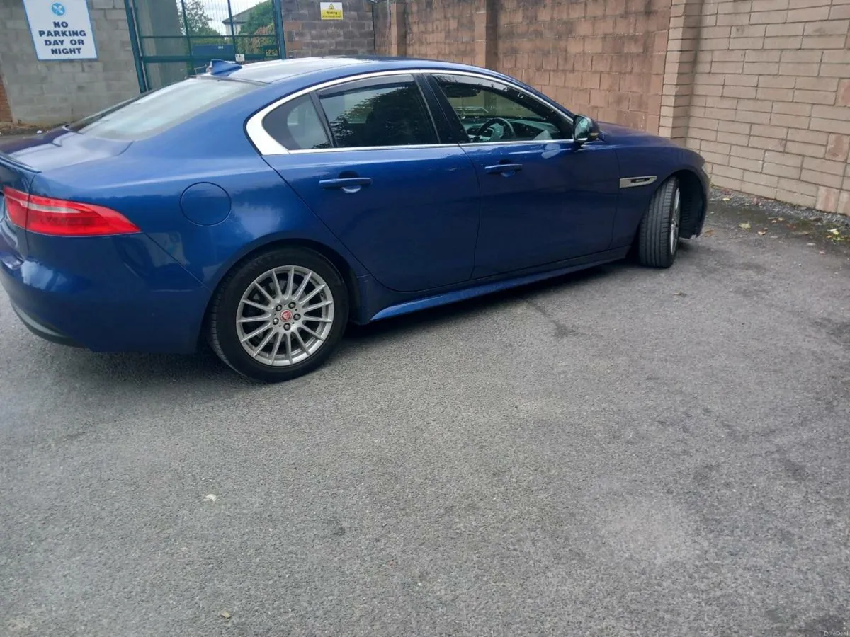 161 jaguar XE 2.0D R Sport - Image 2