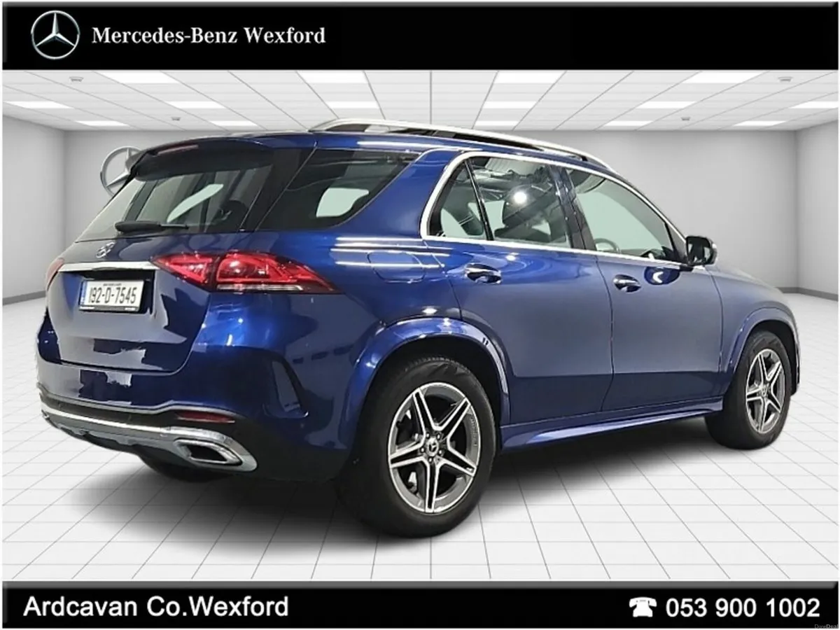 Mercedes-Benz GLE 300D Premium Plus/7 Seats/AMG Li - Image 4