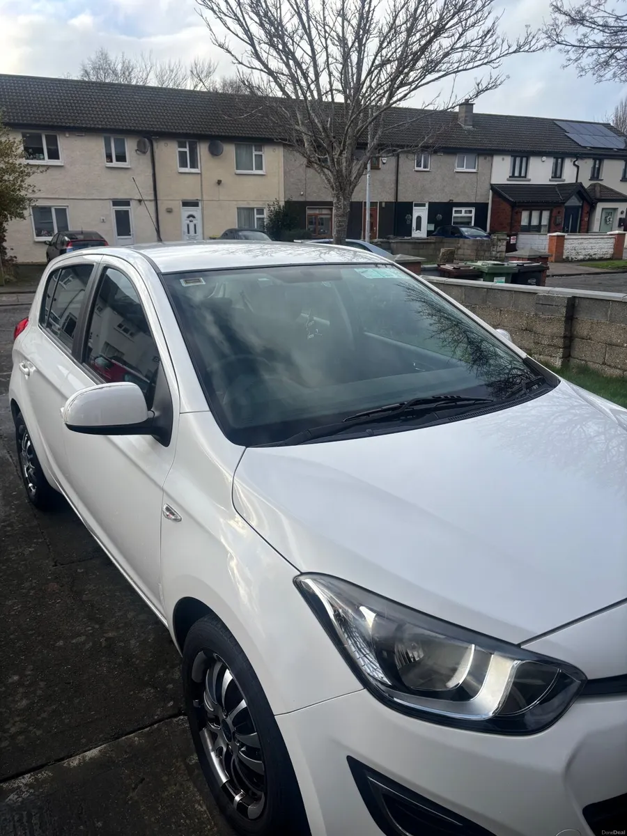 Hyundai i20 2012 - Image 4
