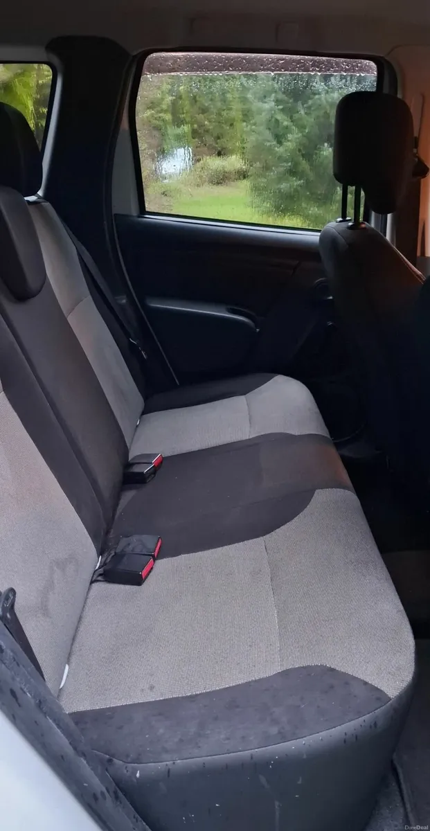 15. Dacia Duster , Diesel,  NCT 5/36 - Image 3