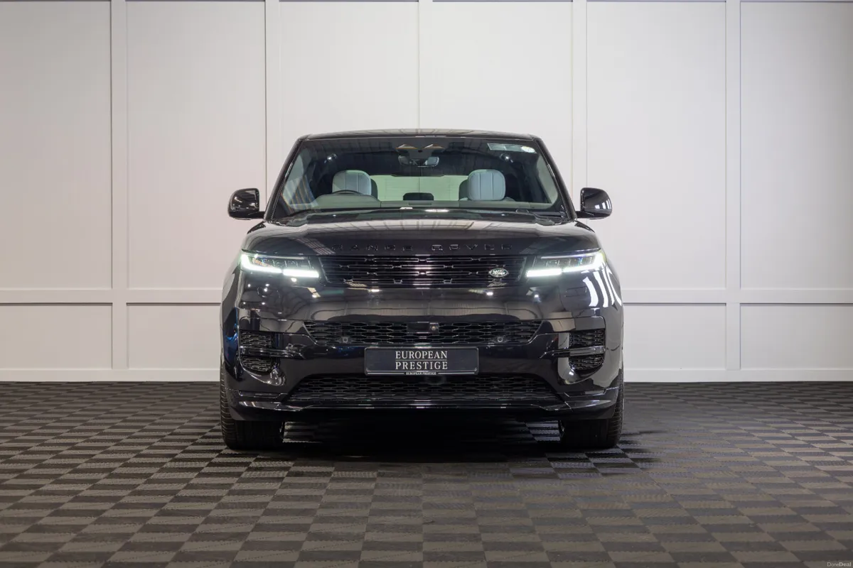 2025 Range Rover Sport P460e Dynamic SE - Image 2