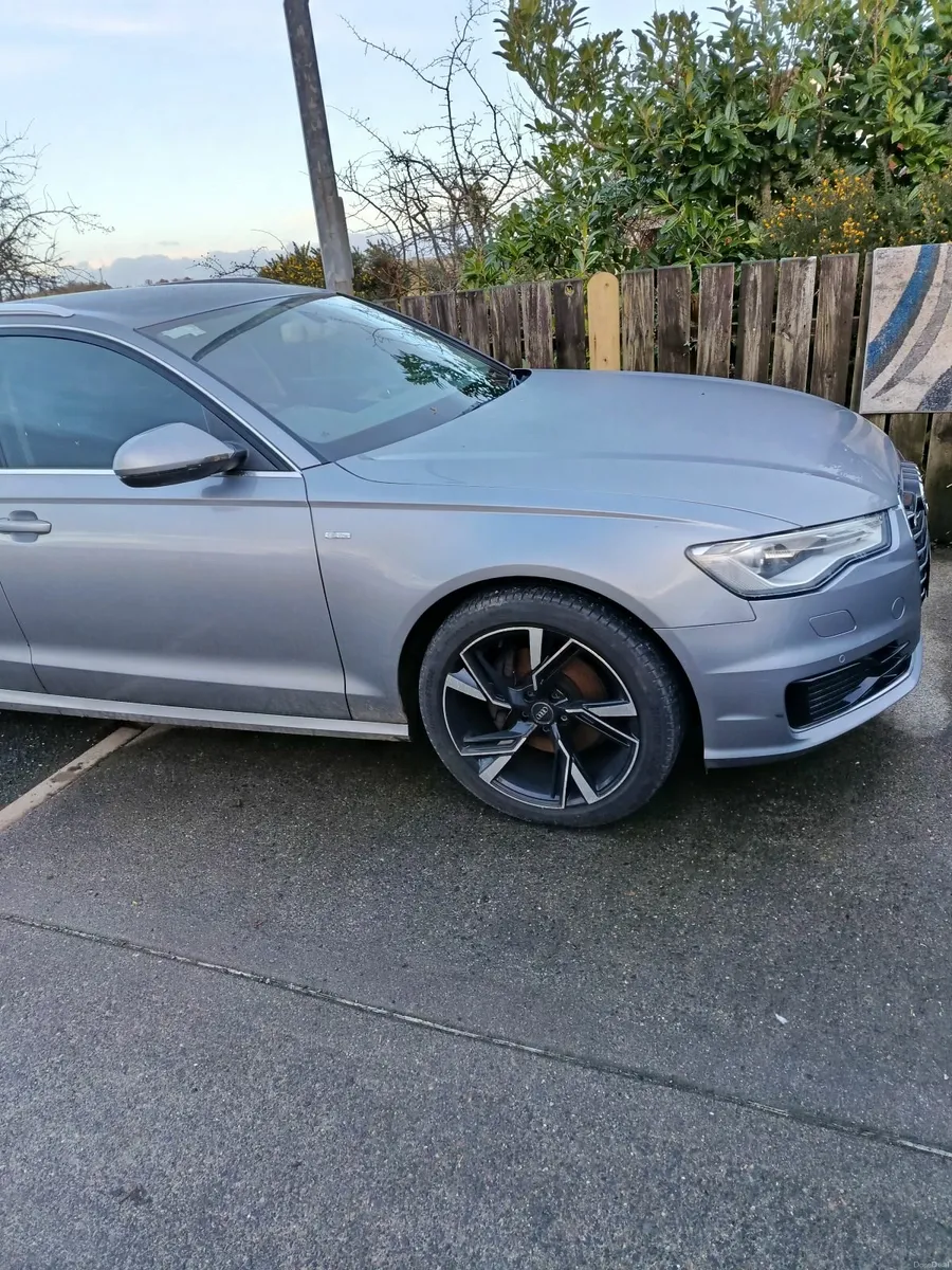 Audi A6 2015 - Image 4