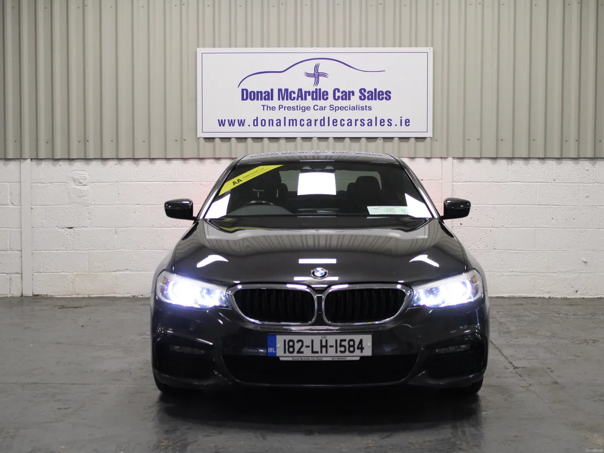 BMW 5-Series 2018 - Image 2