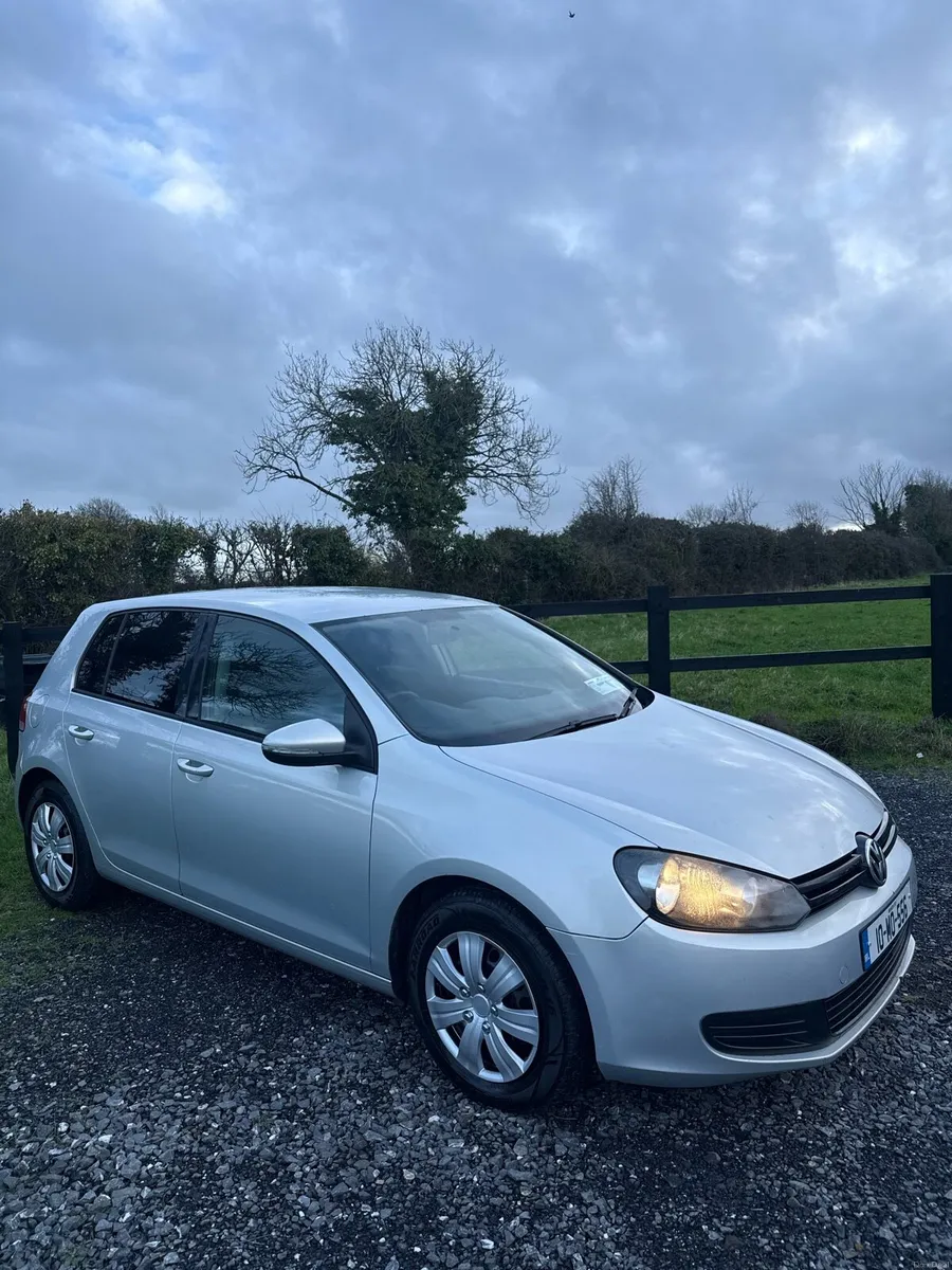 2010 Volkswagen Golf 1,6 diesel - Image 1