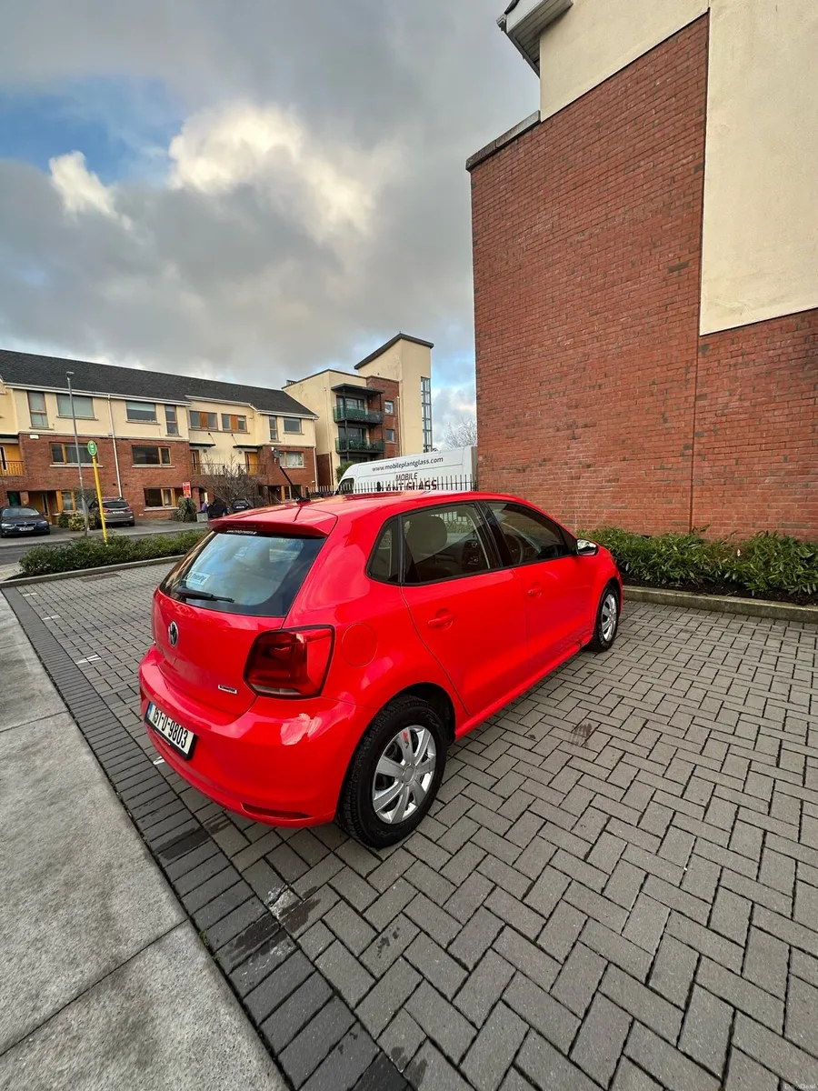 2015 Vw polo 1.0 L petrol - Image 3