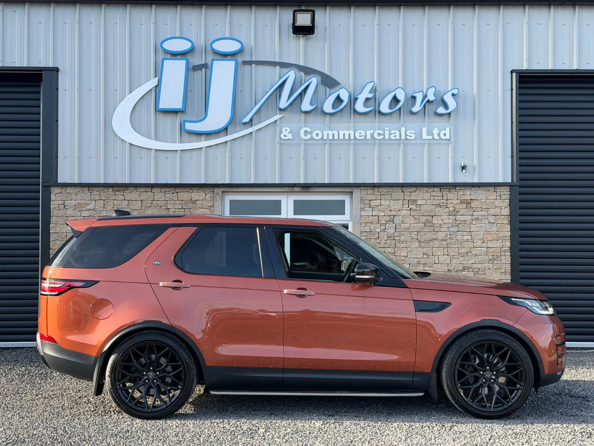 LAND ROVER DISCOVERY HSE LUXURY - Image 4