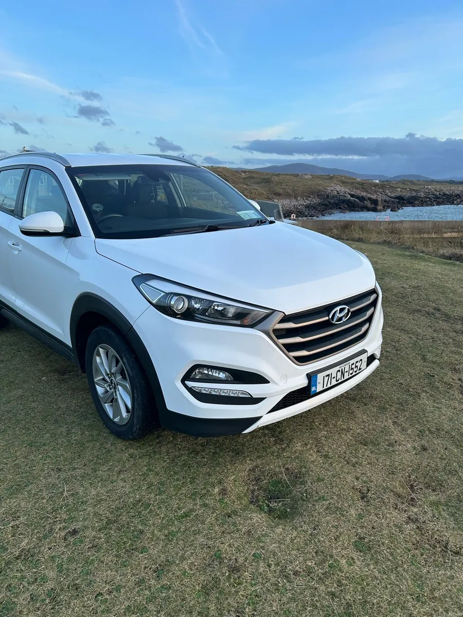 2017 Hyundai Tucson - Image 3