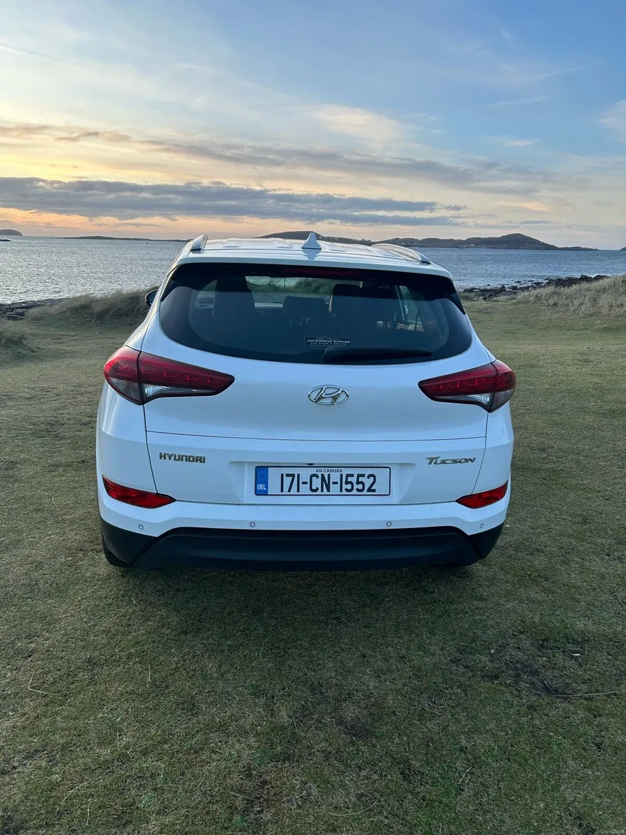 2017 Hyundai Tucson - Image 4