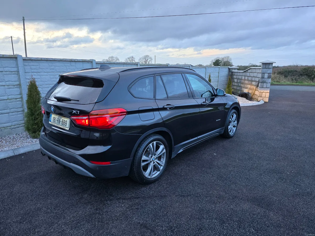 161 BMW X1 2.0 Diesel 1 owner - Image 2