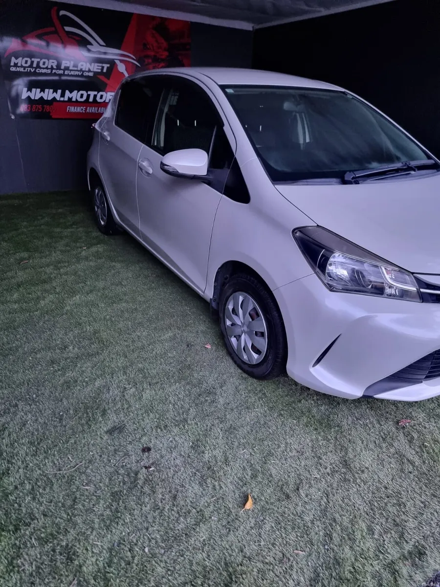 2015 Toyota Vitz Automatic - Image 2