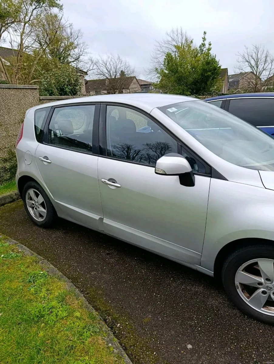 Renault Scenic - Image 3