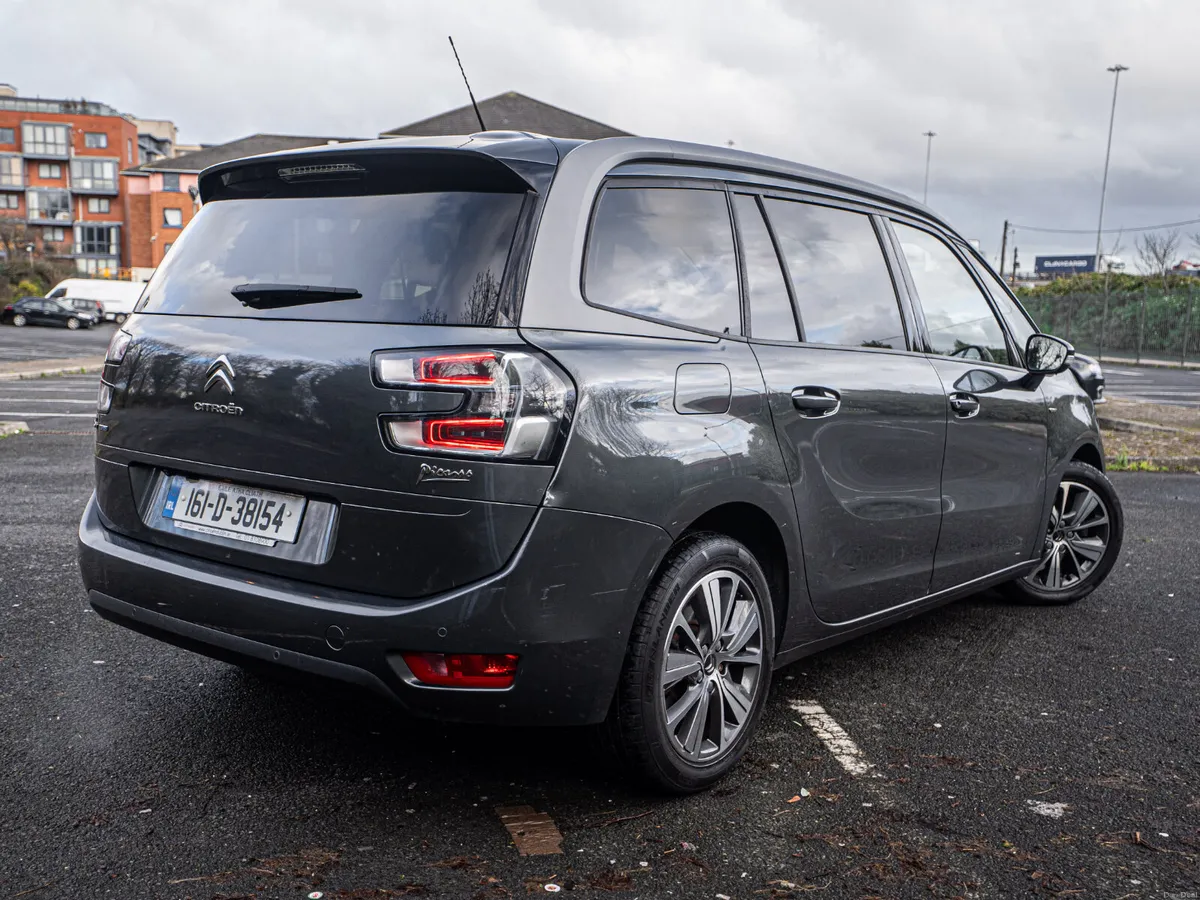 Citroen C4 2016 7-seater - Image 2