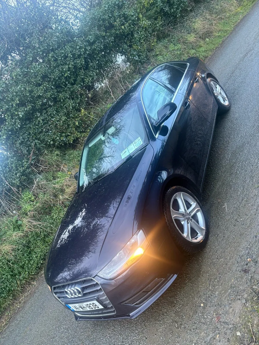 2014 Audi a4 - Image 2