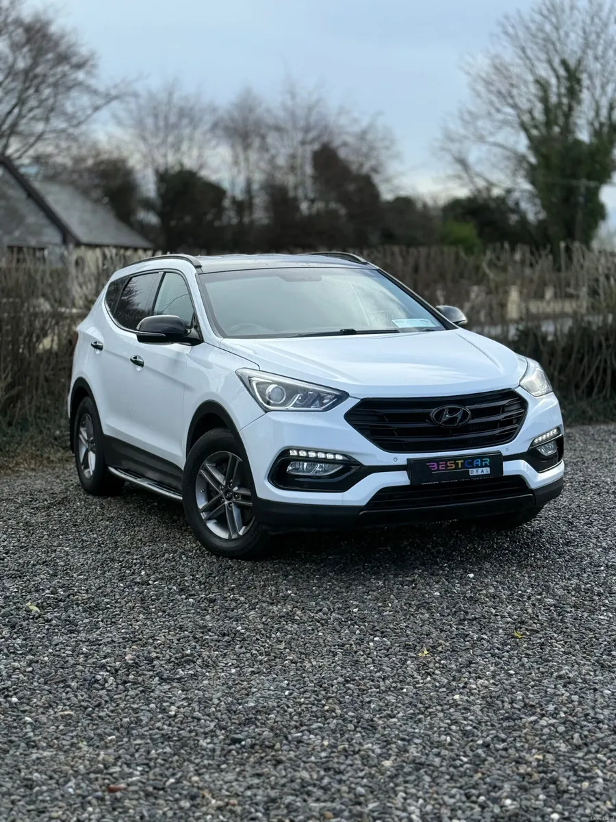 2018 Hyundai Santa Fe 2.2 CRDi 4WD Executive - Image 1