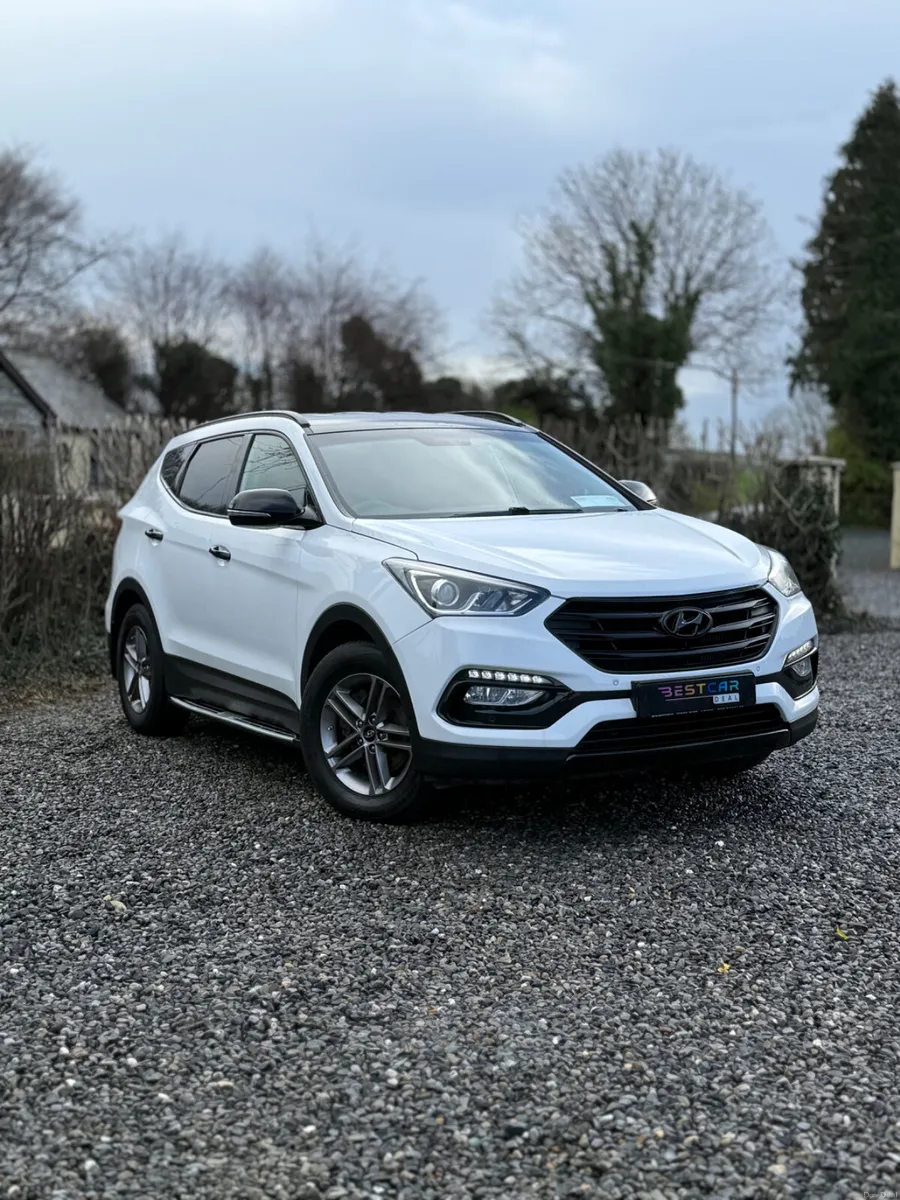2018 Hyundai Santa Fe 2.2 CRDi 4WD Executive - Image 2