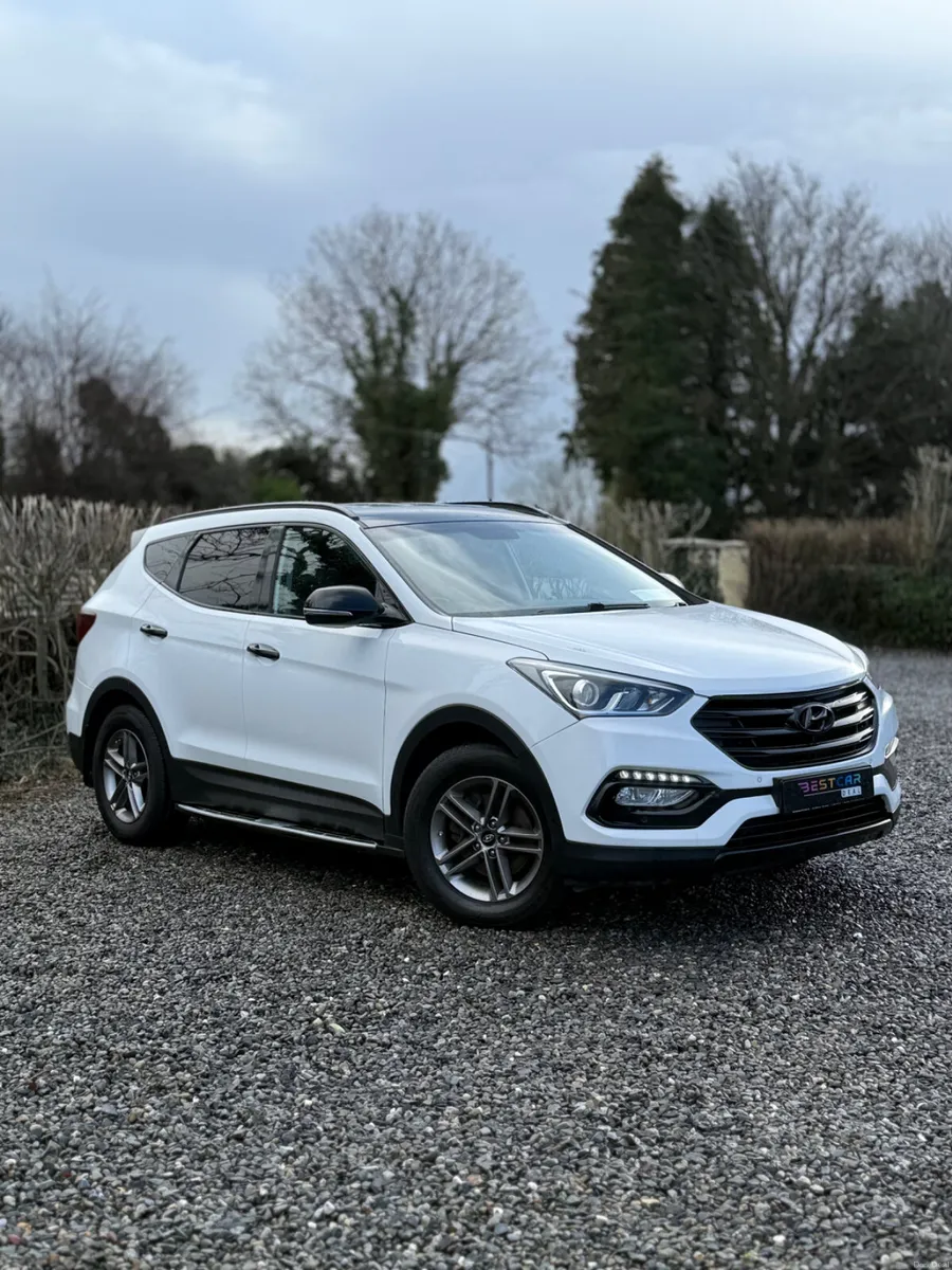 2018 Hyundai Santa Fe 2.2 CRDi 4WD Executive - Image 3