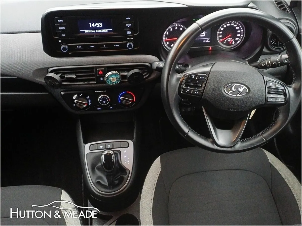 Hyundai i10 Delux Auto 1.0 Petrol 5dr - Image 4
