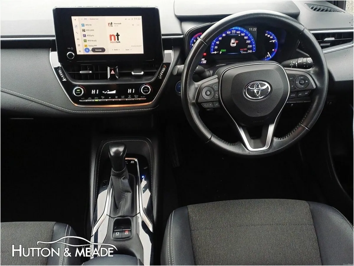 Toyota Corolla Luna Sport HEV 1.8 Petrol 5dr - Image 4