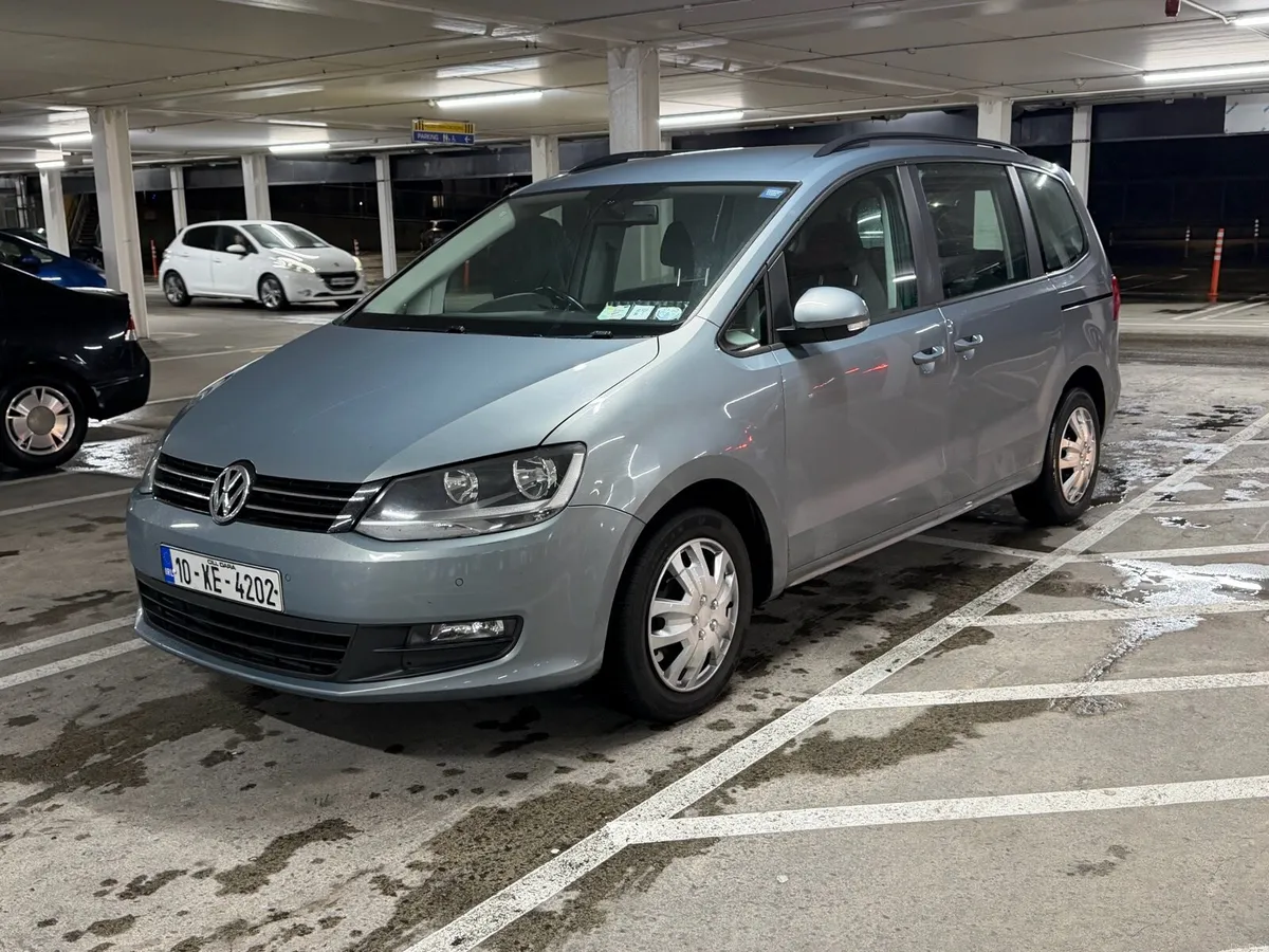 Volkswagen Sharan - Image 1