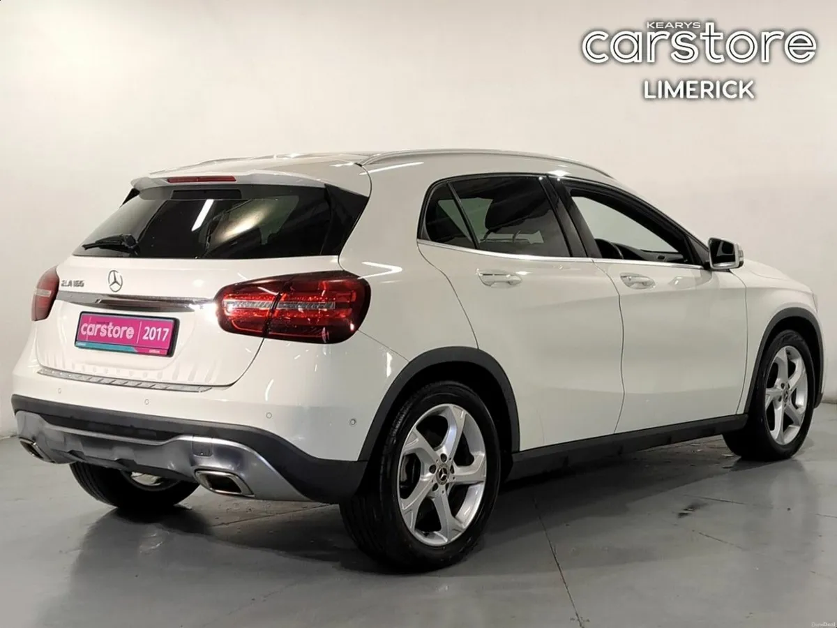 Mercedes-Benz GLA 180 AUTO 1.6 PET - Image 3