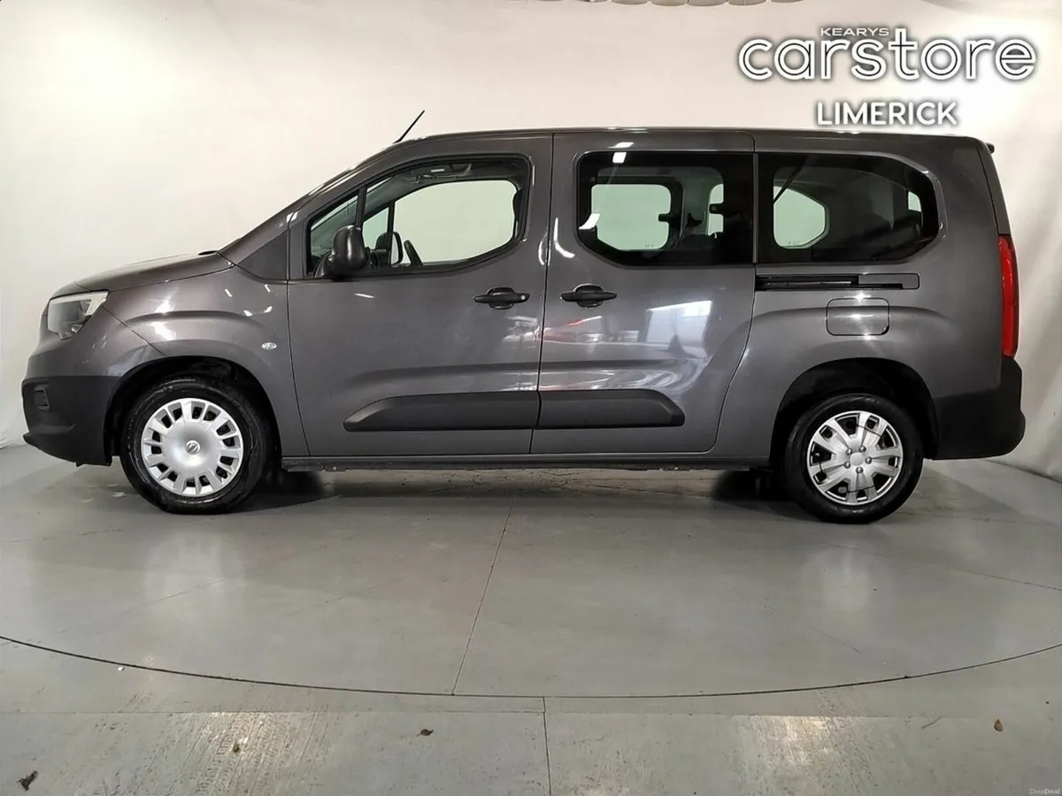 Opel Combo 1.5 Turbo D 100PS Energy XL 7 Seater - Image 6