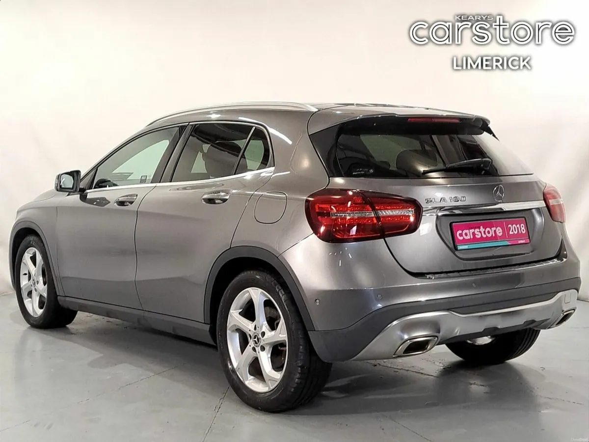 Mercedes-Benz GLA 180 AUTO 1.6 PET - Image 5
