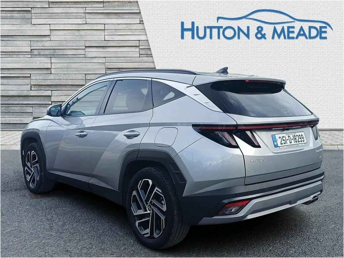 Hyundai Tucson Platinum PHEV 1.6 Petrol 5dr - Image 3