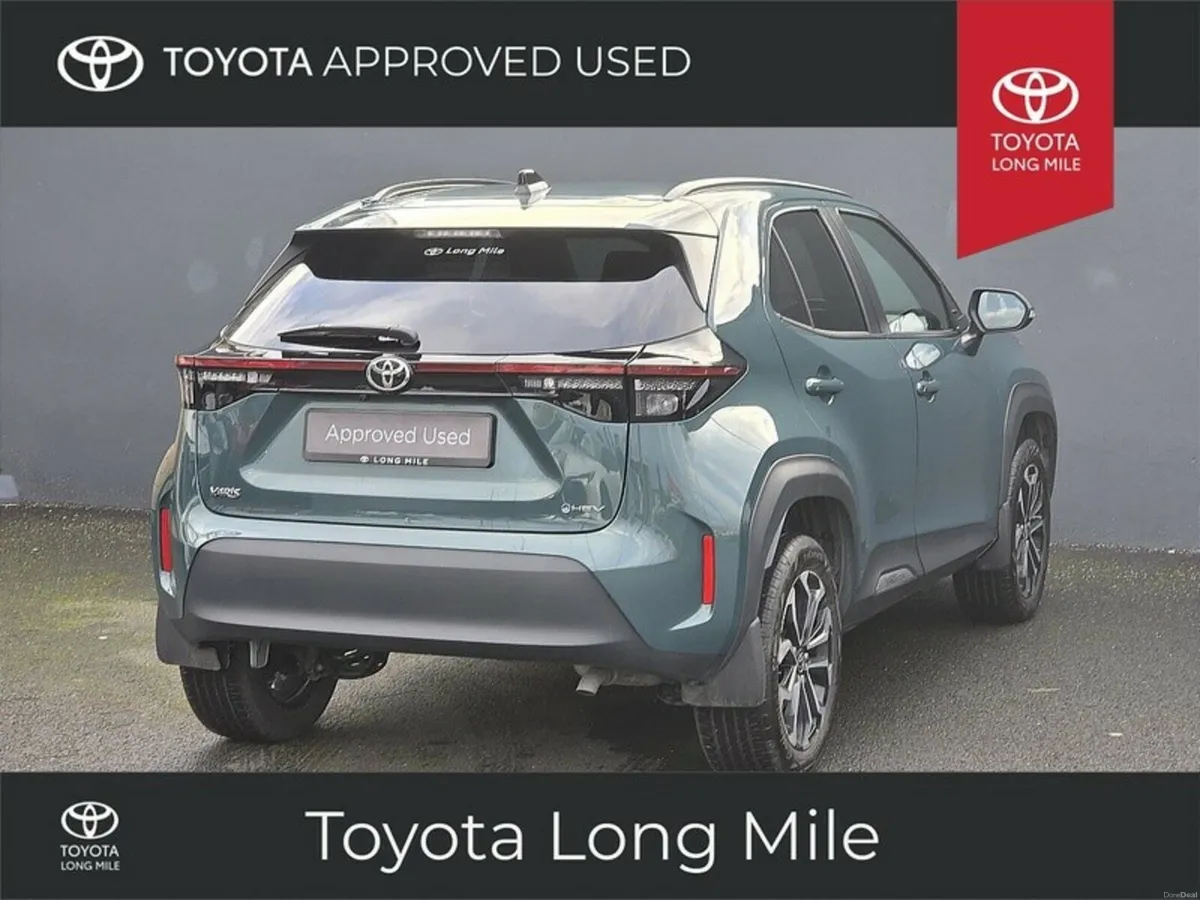 Toyota Yaris Cross 1.5 Hybrid Luna Sport 5Dr - Image 2