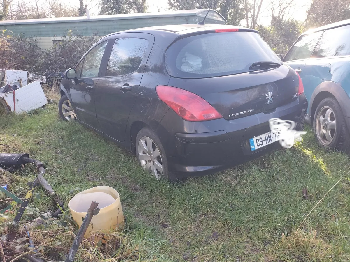 Mini cooper &Peugeot 308 - Image 3