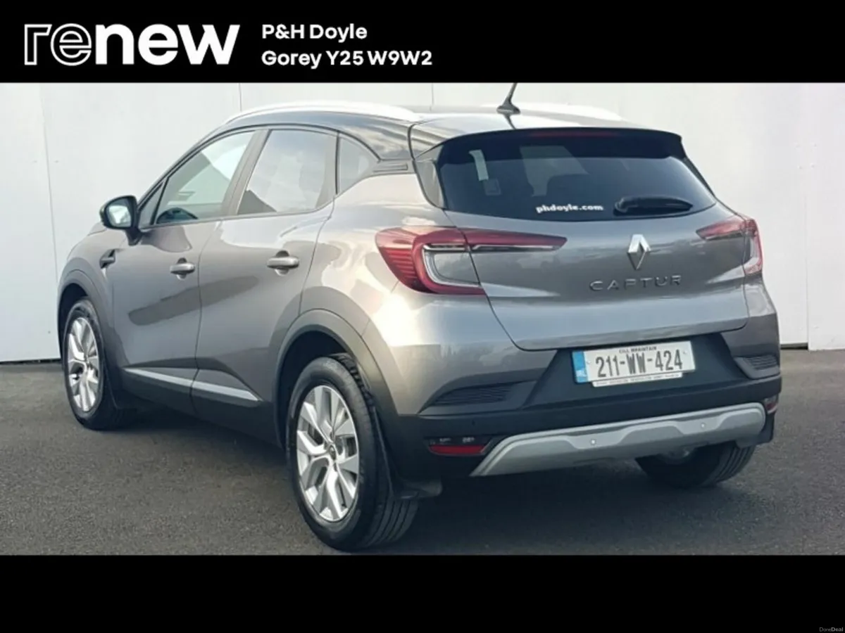 Renault Captur ICONIC - Image 3