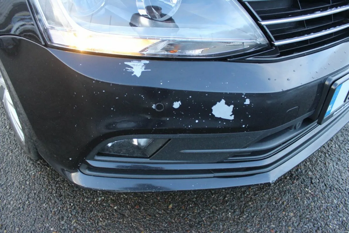 Volkswagen Jetta 2.0 TDI 110HP Highline - TENDER 4 - Image 3