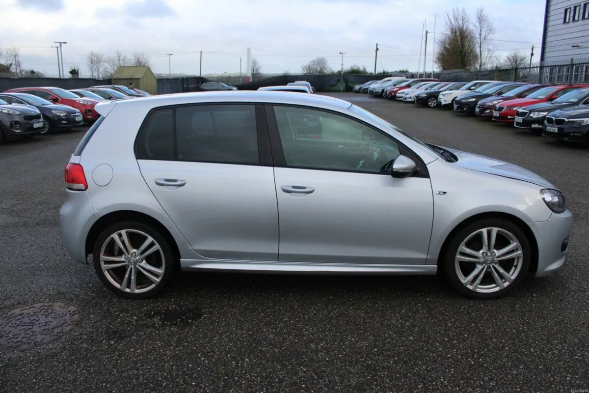 Volkswagen Golf 1.6 TDI 105BHP SE - TENDER 37 - GR - Image 3