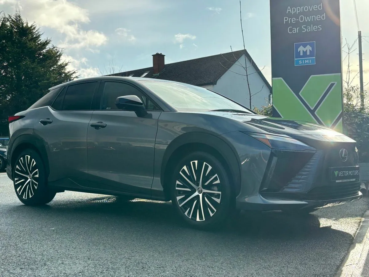 Lexus RZ 450 E PREMIUM PLUS PAN ROOF - Image 1