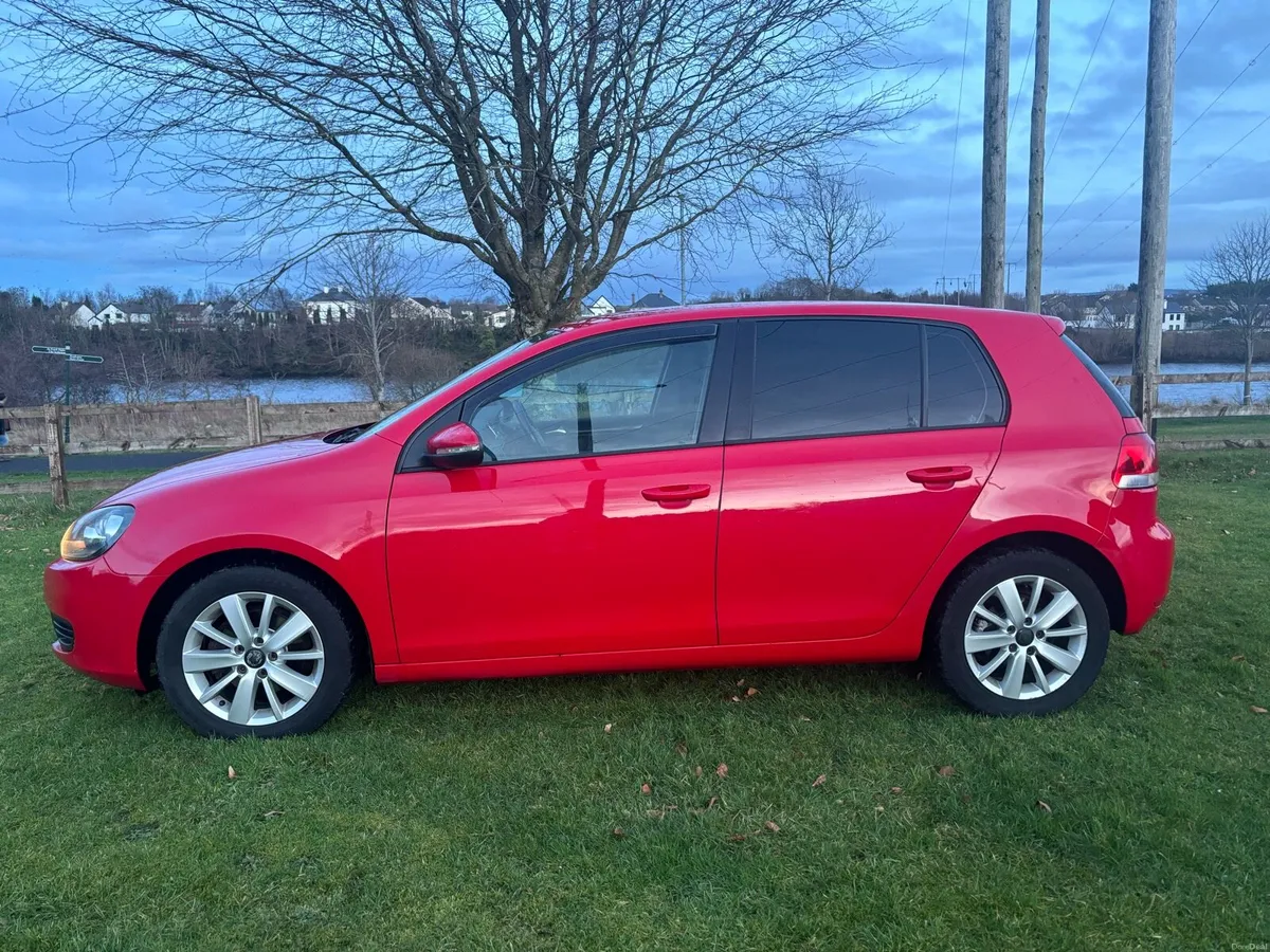 2012 Volkswagen Golf NEW NCT - Image 2