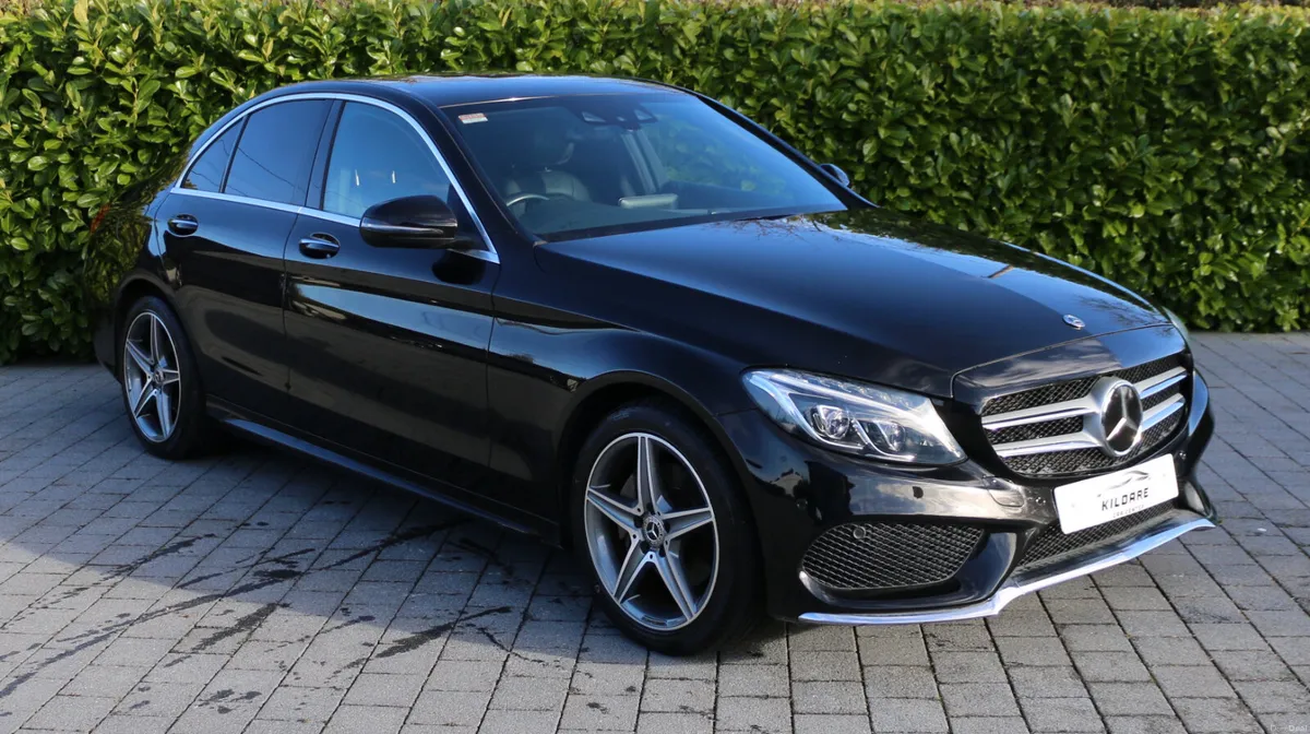 MERCEDES-BENZ C220D AMG - Image 4