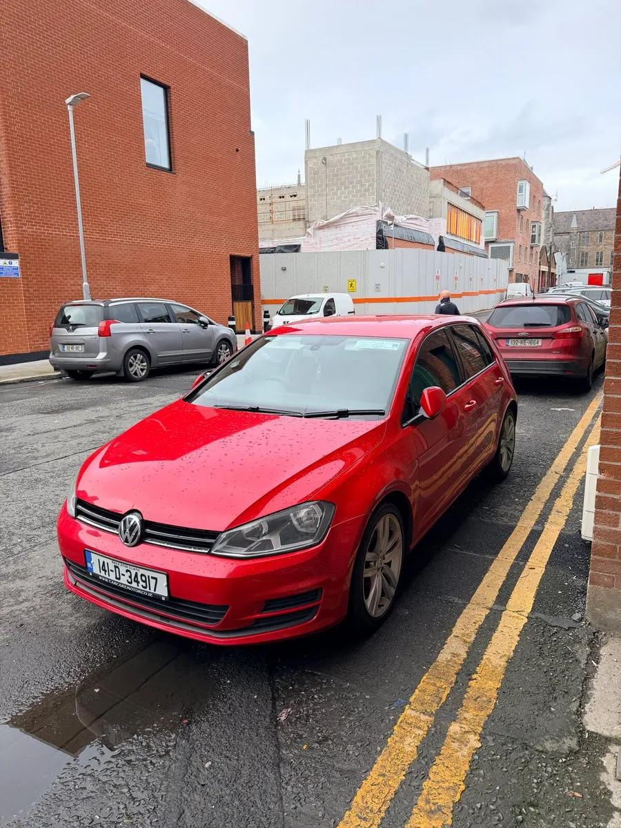Volkswagen golf - Image 2
