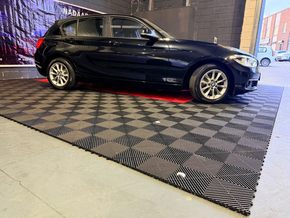 BMW 118i M-sport Automatic (Half leather interior) - Image 4