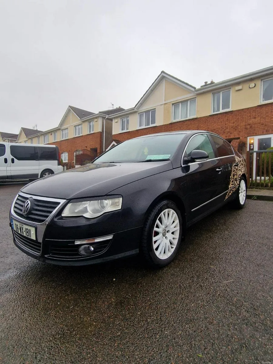 Volkswagen Passat 2008 - Image 1
