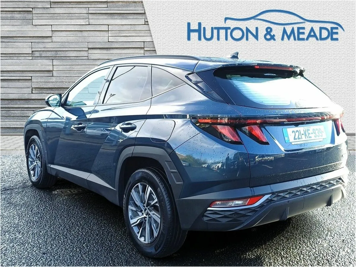 Hyundai Tucson Executive HEV 1.6 Petrol 5dr - Image 2