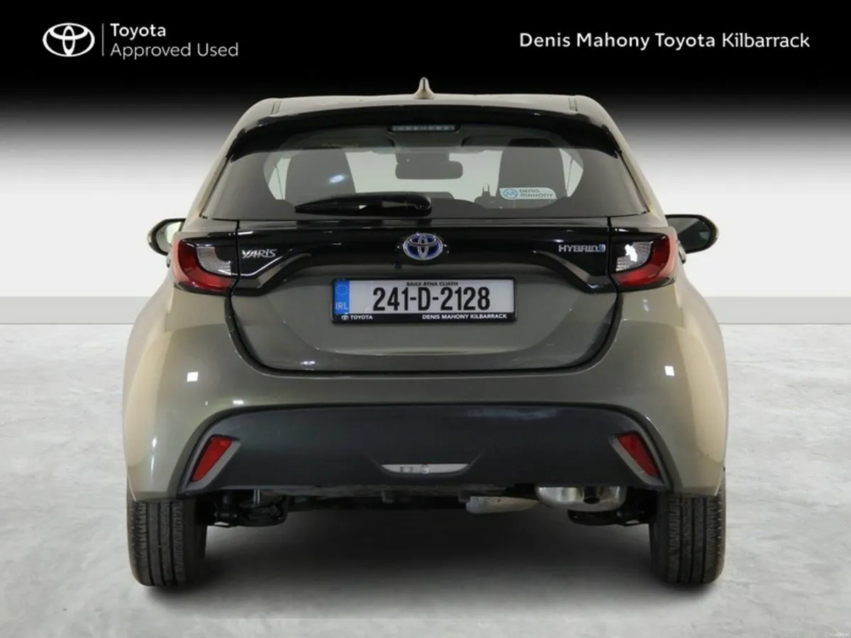 Toyota Yaris 1.5 HYBRID LUNA 4DR - Image 4