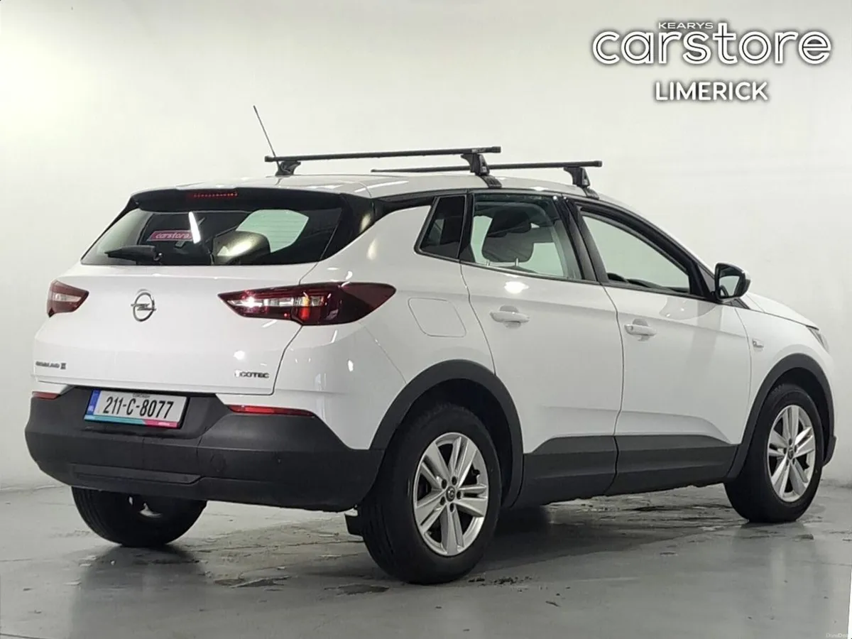 Opel Grandland X SC 1.2i 130PS 6 Speed - Image 3