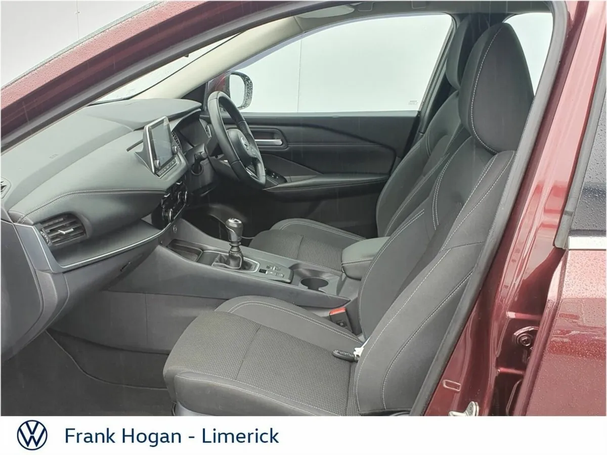 Nissan Qashqai 1.3 PET MILD HYBRID SV "Call Evan o - Image 4