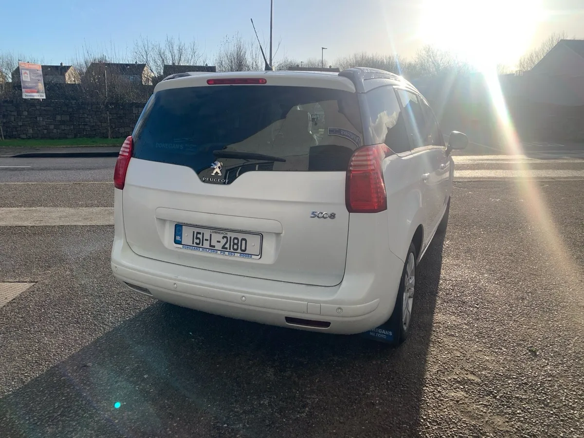 *Price Drop* 151 Peugeot 5008 - Image 4