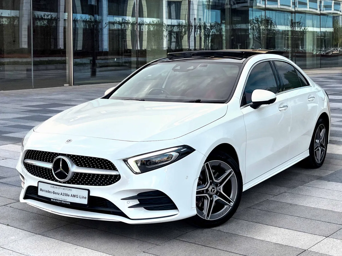 Mercedes-Benz A Class A250e AMG-Line - Image 4