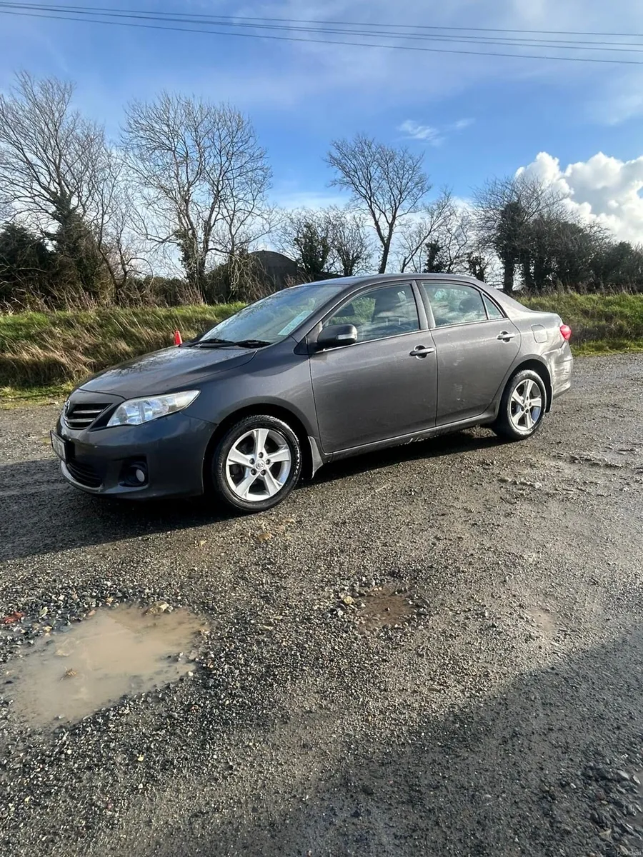 2011 Toyota Corolla 1.4 dsl Luna (STAMPED HISTORY - Image 1